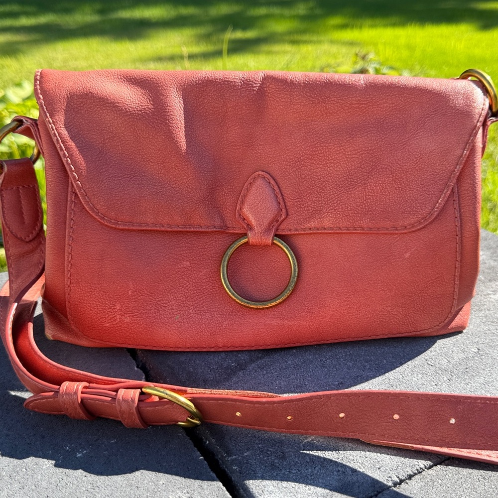 Universal Thread: Crossbody - Burnt Orange